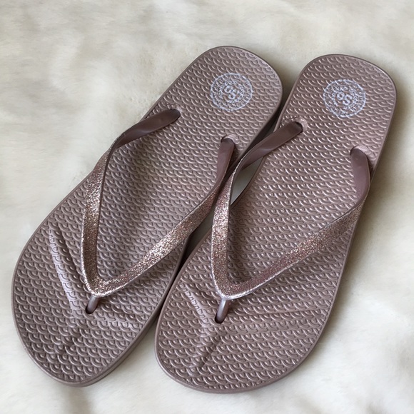 so flip flops glitter